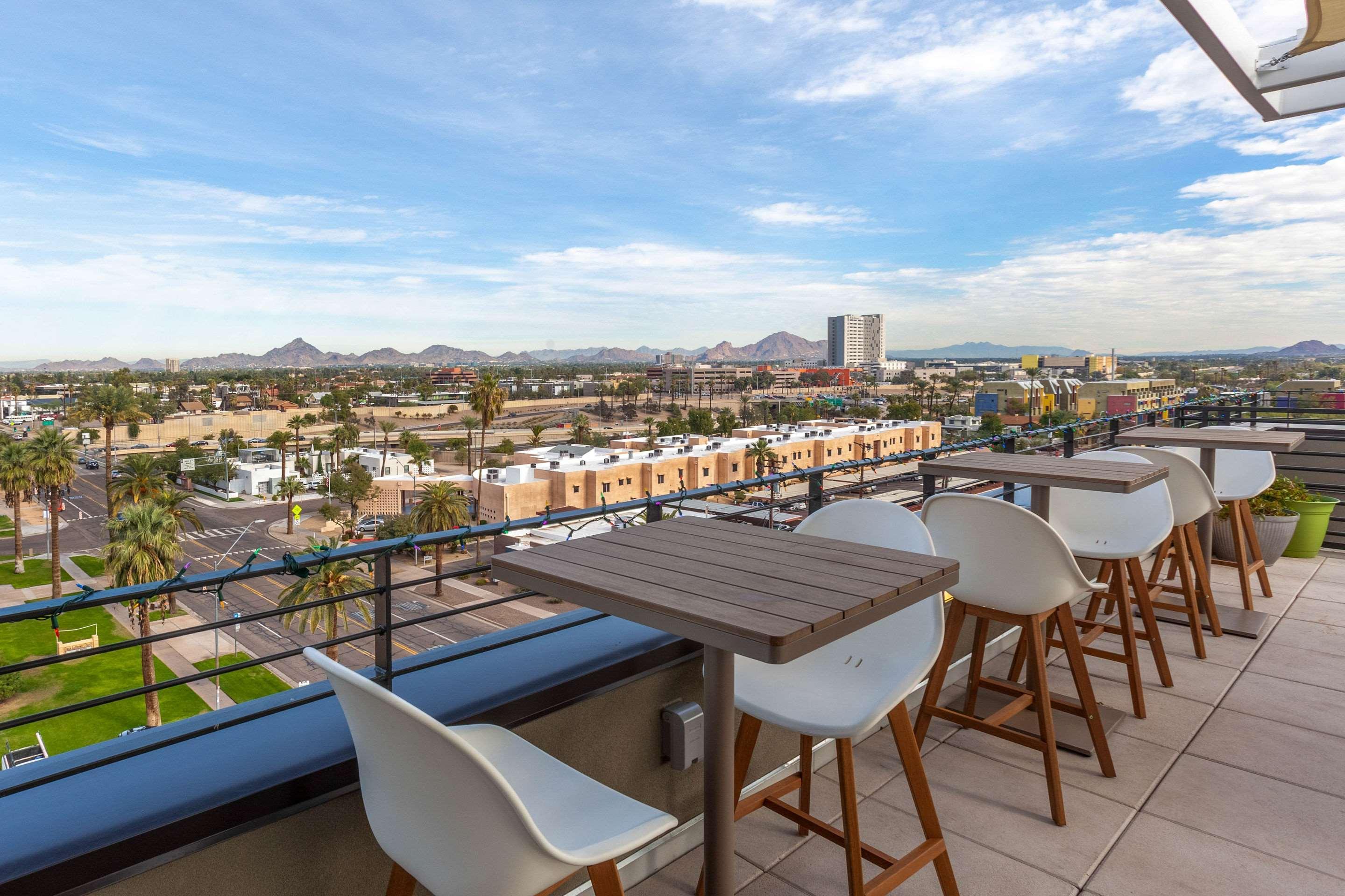 Cambria Hotel Downtown Phoenix Exterior foto